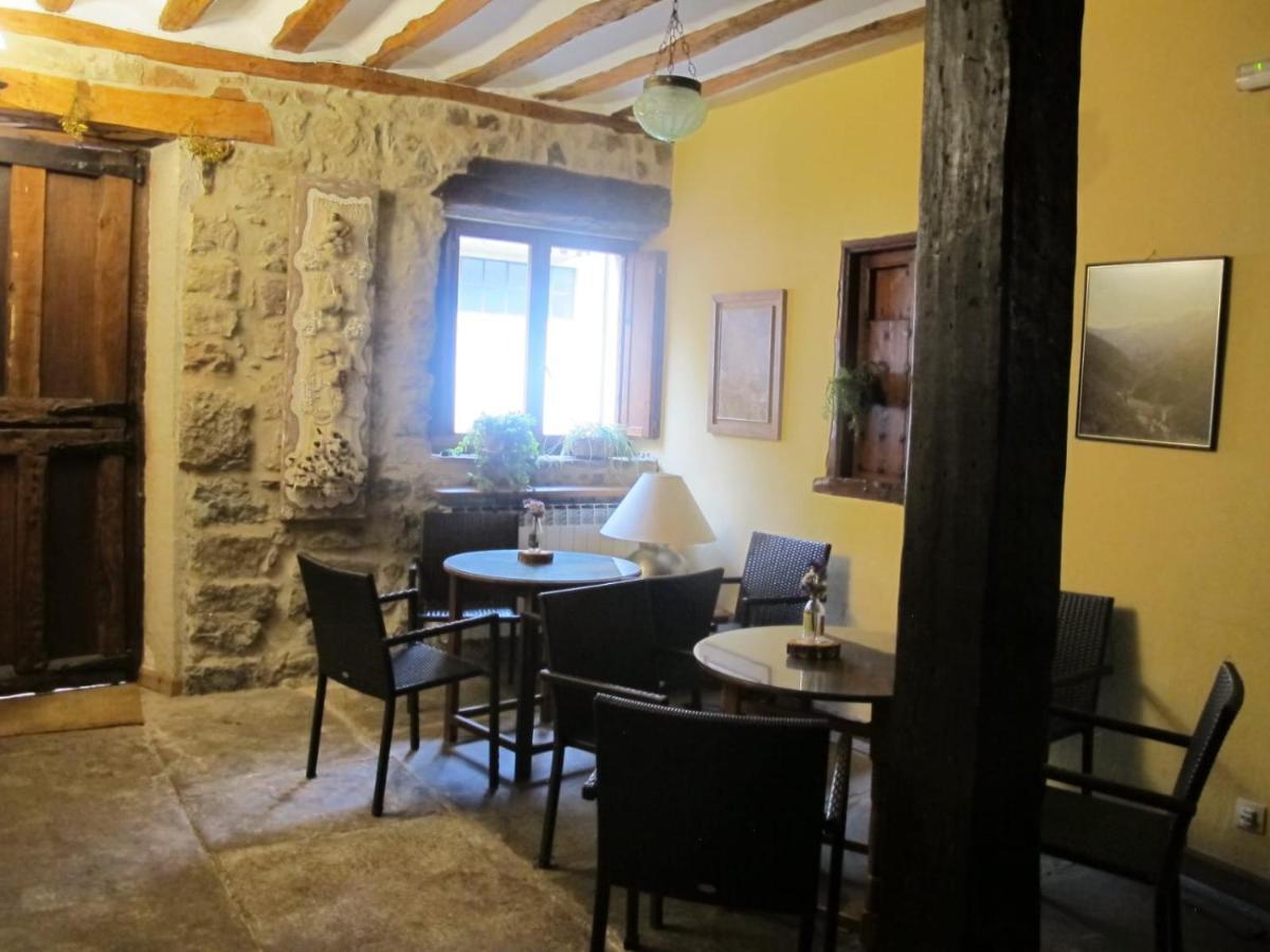Hotel Casa Barria Pradoluengo Esterno foto